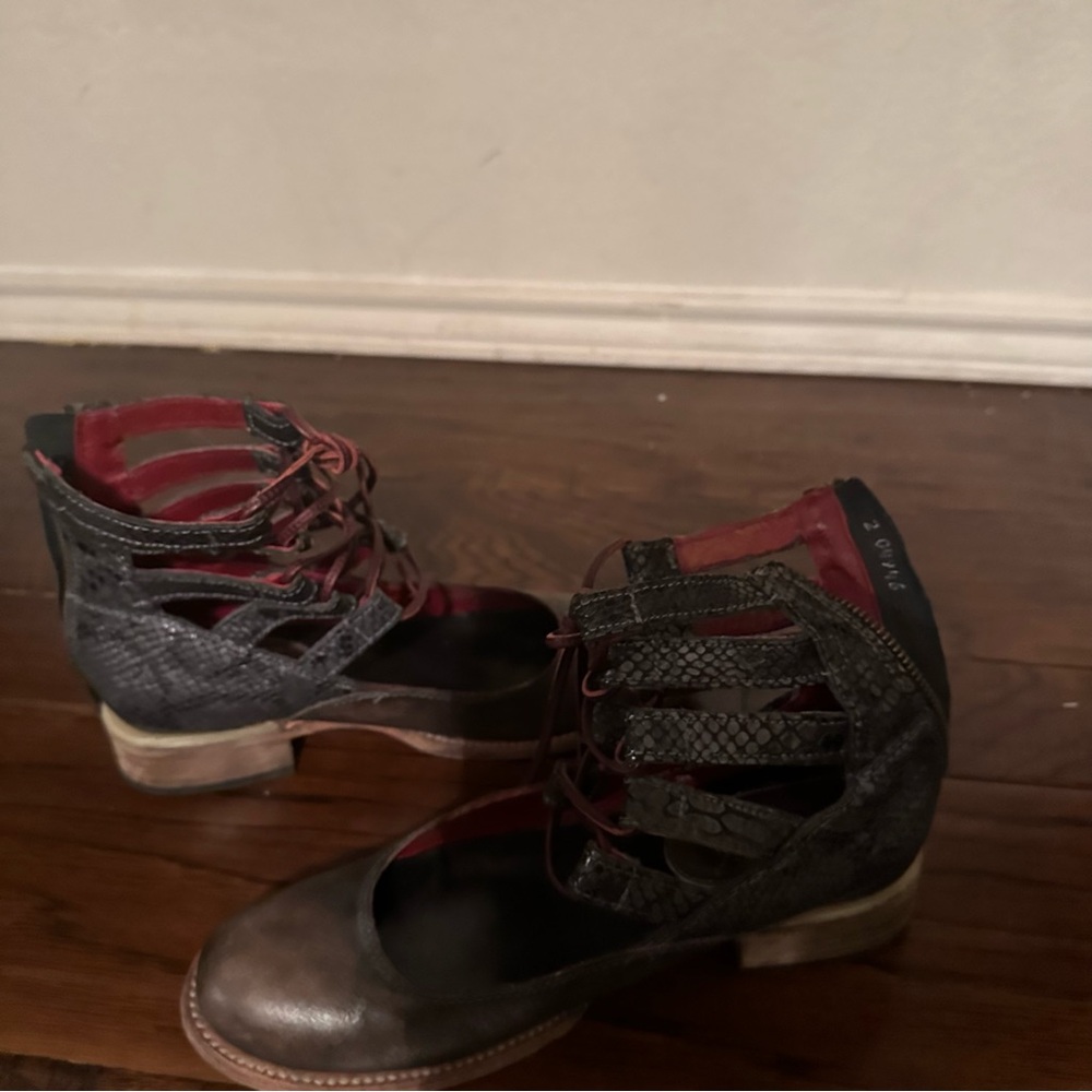 Freebird by Steve Madden- Malone Shoes
